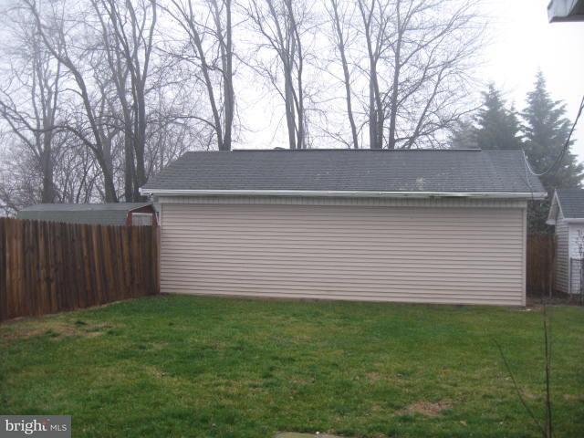1388 West Ridge Road Elizabethtown, PA 17022 - Photo 2 of 9 Gallery Image 2