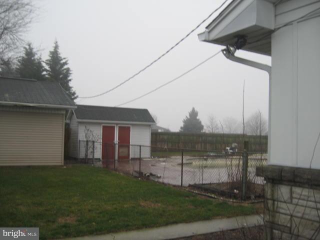 1388 West Ridge Road Elizabethtown, PA 17022 - Photo 3 of 9 Gallery Image 3