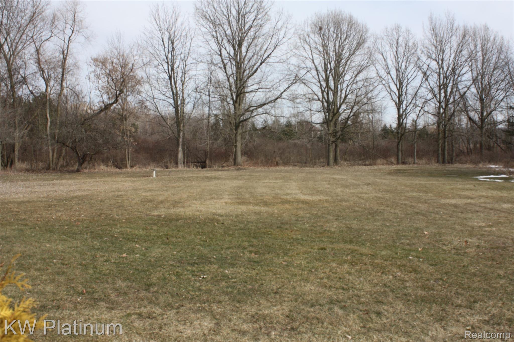 6300 Sterling Road Yale, MI 48097 - Photo 7 of 37 IMG_9583.JPG