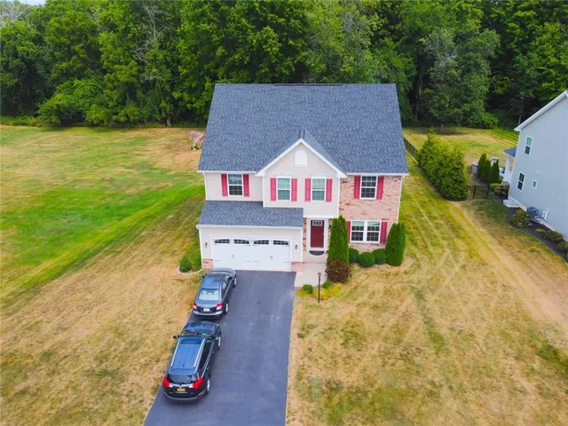 $595,000 | 708 Hillspring Terrace, Webster, NY 14580