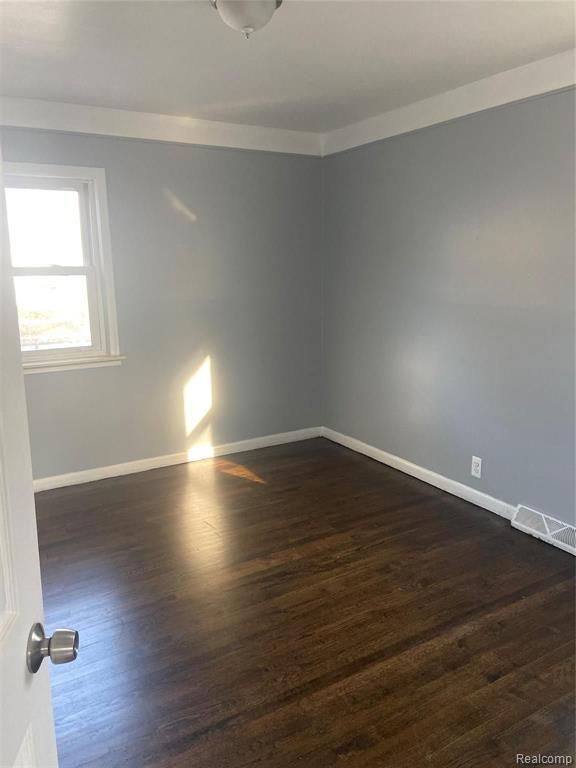 6211 Beech Daly Road Taylor, MI 48180 - Photo 5 of 8