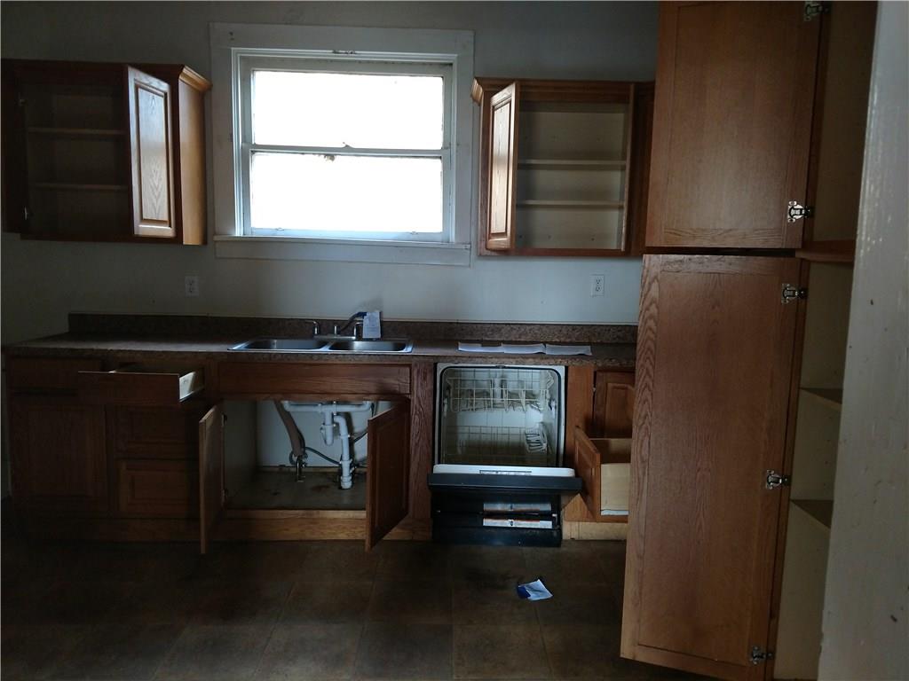400 Park Road Ambridge, PA 15003 - Photo 4 of 17