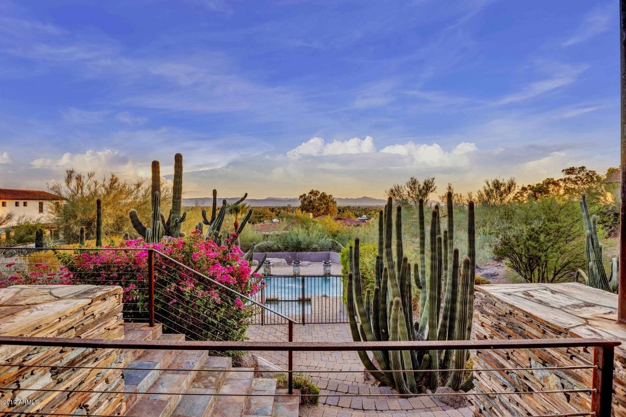 5401 East Wonderview Road Phoenix, AZ 85018 - Photo 3 of 58 Backyard city views from patio