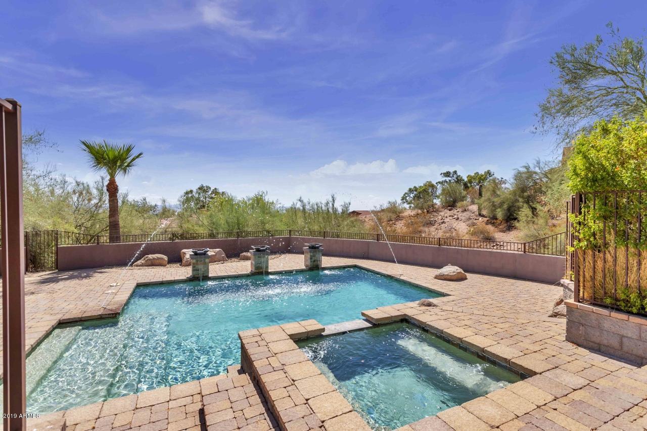 5401 East Wonderview Road Phoenix, AZ 85018 - Photo 44 of 58 Spa.Pool jets and waterfalls