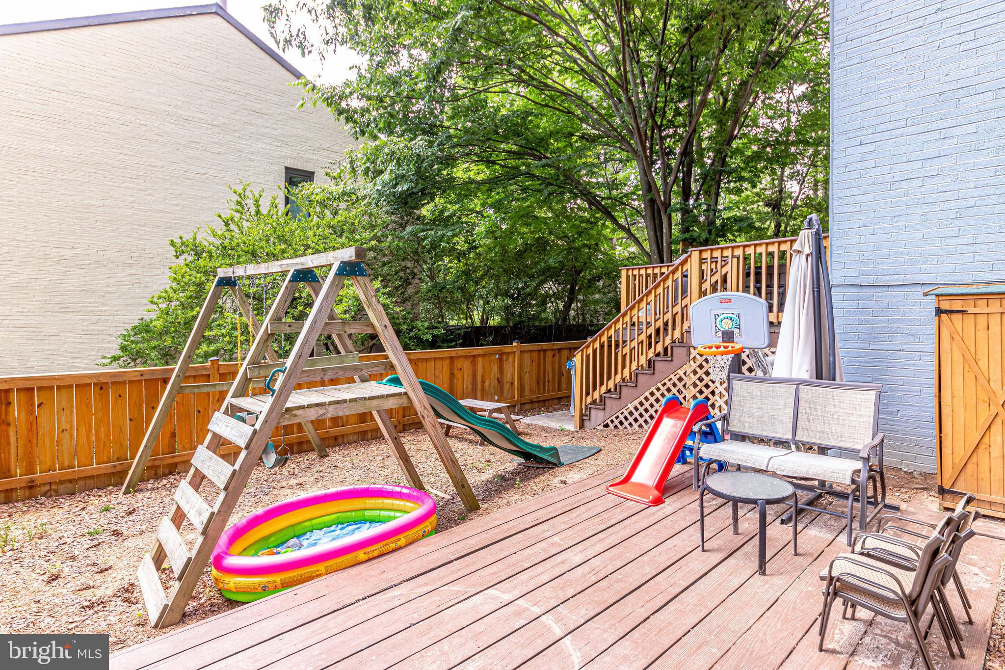 2052 Golf Course Drive Reston, VA 20191 - Photo 12 of 67