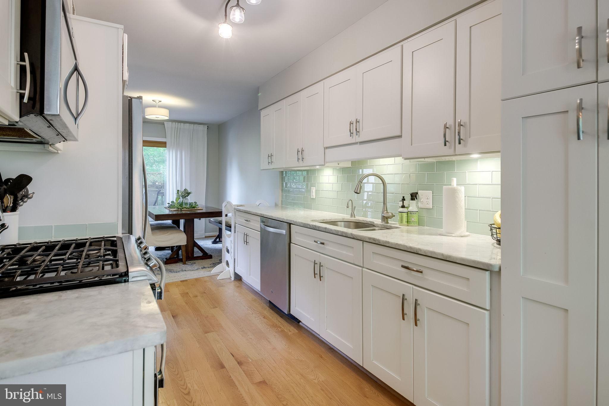 2052 Golf Course Drive Reston, VA 20191 - Photo 27 of 67