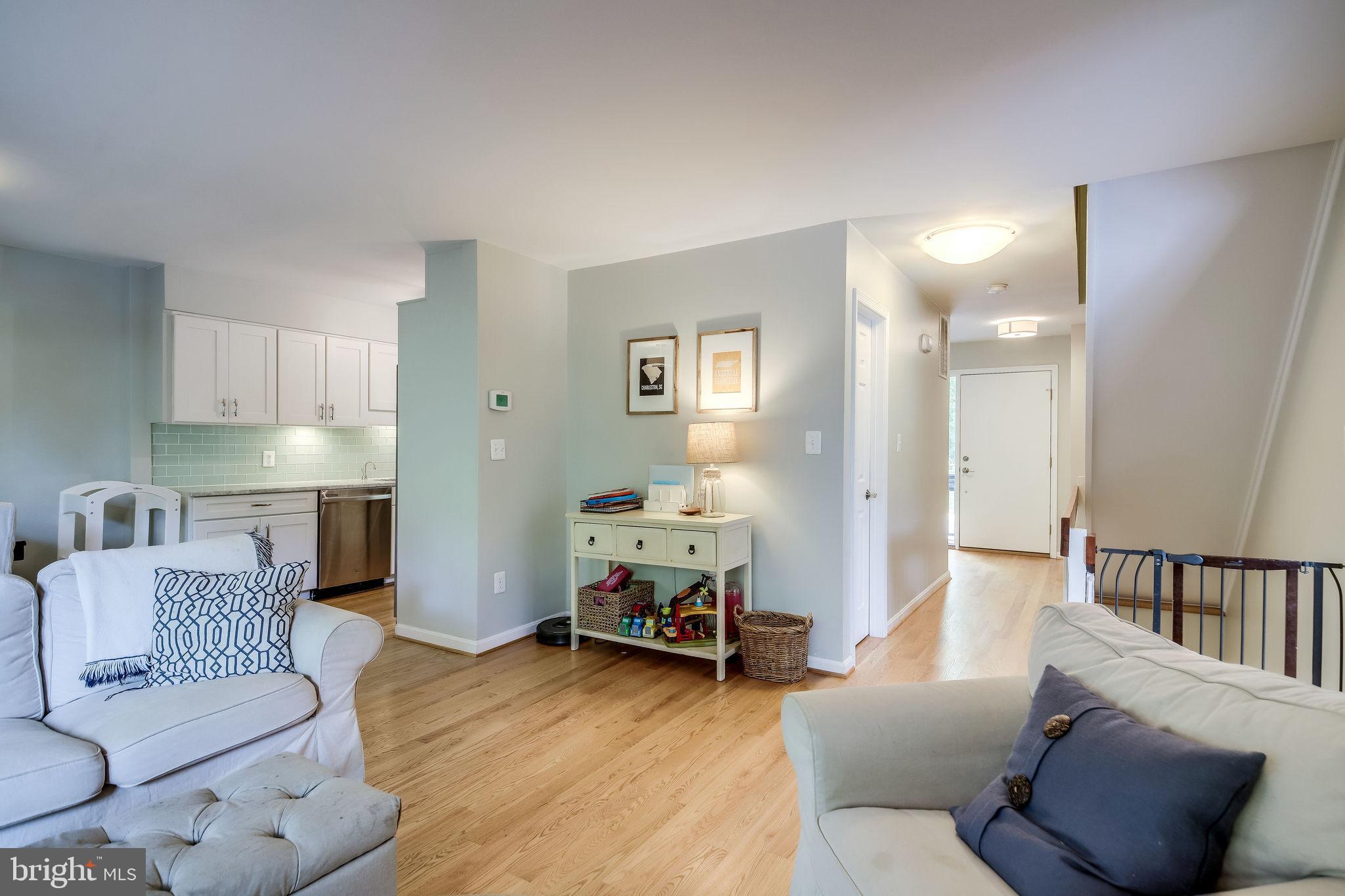 2052 Golf Course Drive Reston, VA 20191 - Photo 34 of 67