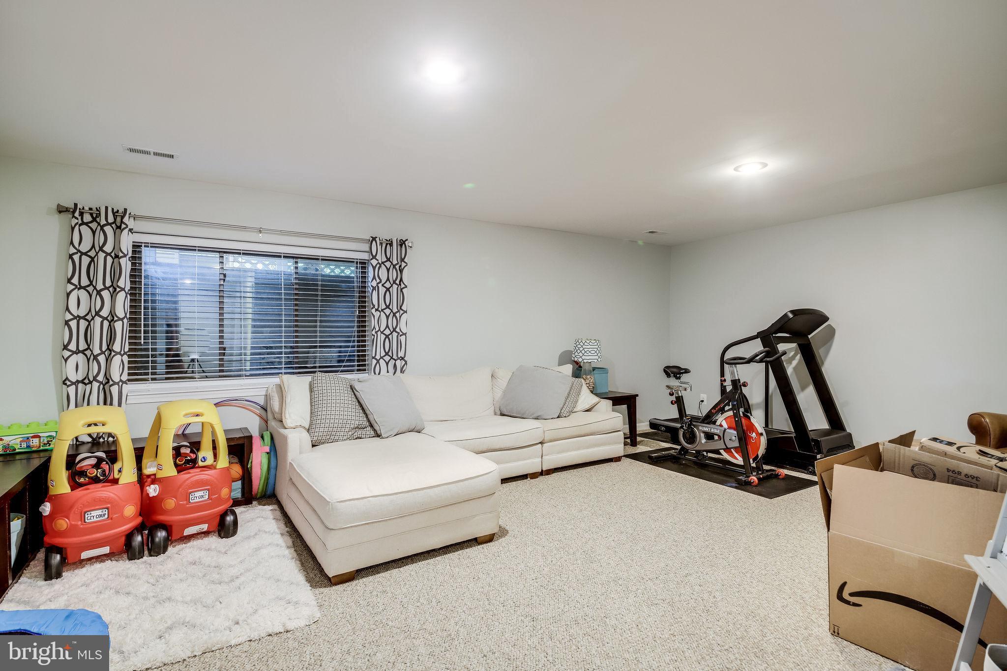 2052 Golf Course Drive Reston, VA 20191 - Photo 62 of 67