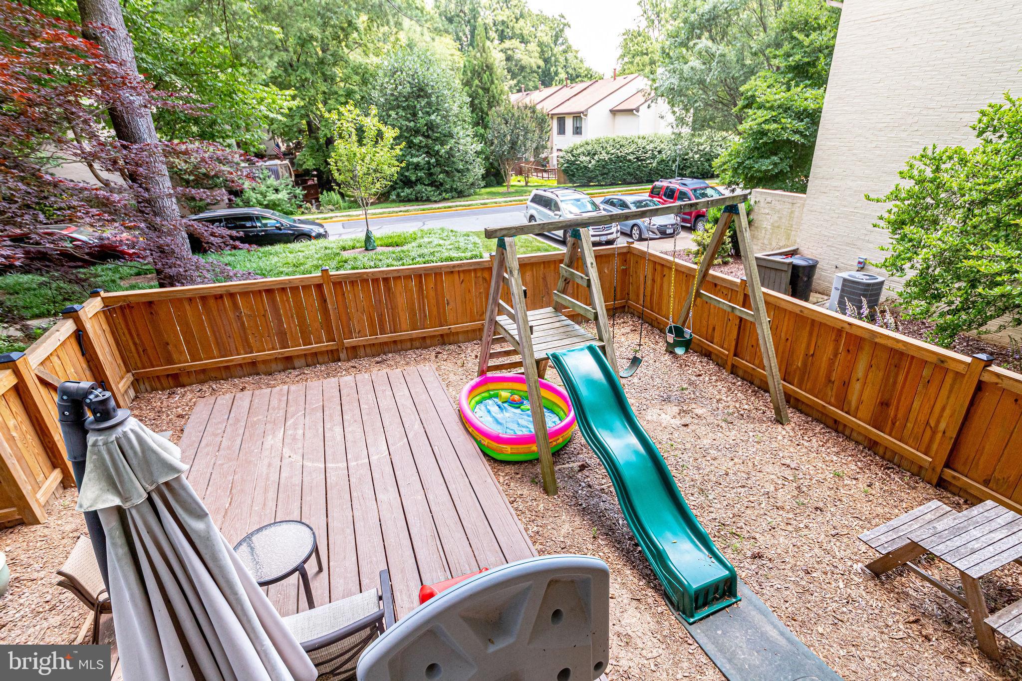 2052 Golf Course Drive Reston, VA 20191 - Photo 9 of 67