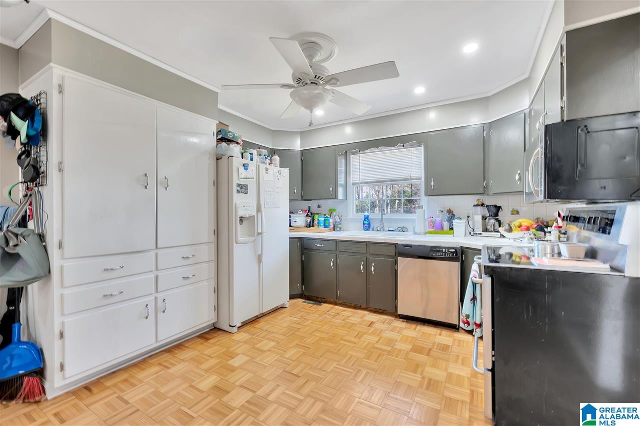 2023 Wedgewood Road Birmingham, AL 35216 - Photo 8 of 26