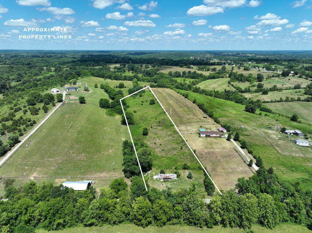 1921 Robinson-Renaker Road Berry, KY 41003 - Photo 1 of 24 00