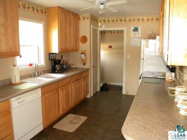 13 Royalton Road Superior, WI 54880 - Photo 5 of 17 Gallery Image 5