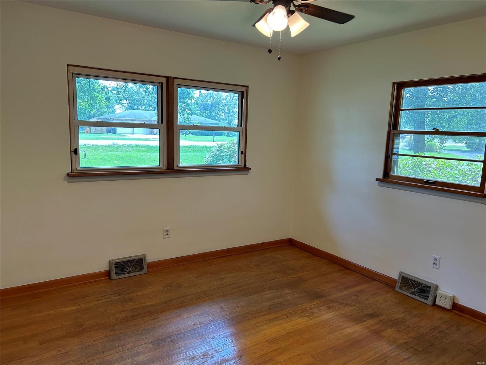 1317 Eiler Road Belleville, IL 62223 - Photo 8 of 17 Gallery Image 8