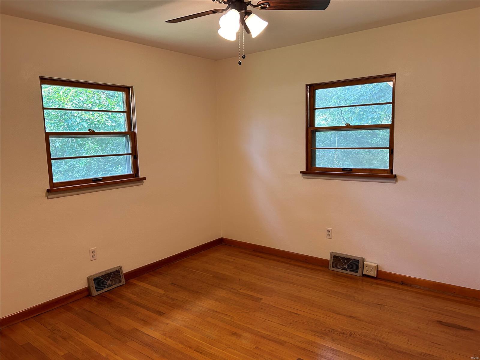 1317 Eiler Road Belleville, IL 62223 - Photo 9 of 17 Gallery Image 9