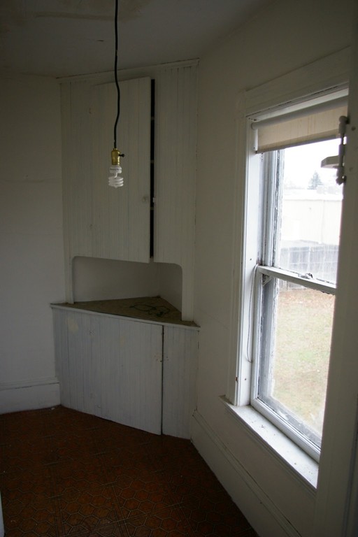342 Main Street Springfield, MA 01151 - Photo 10 of 15