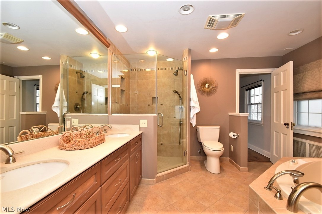 21076 West Byron Road Beachwood, OH 44122 - Photo 17 of 24