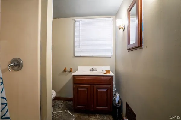 $125,000 | 32-34 Flint Avenue, Little Falls, NY 13365