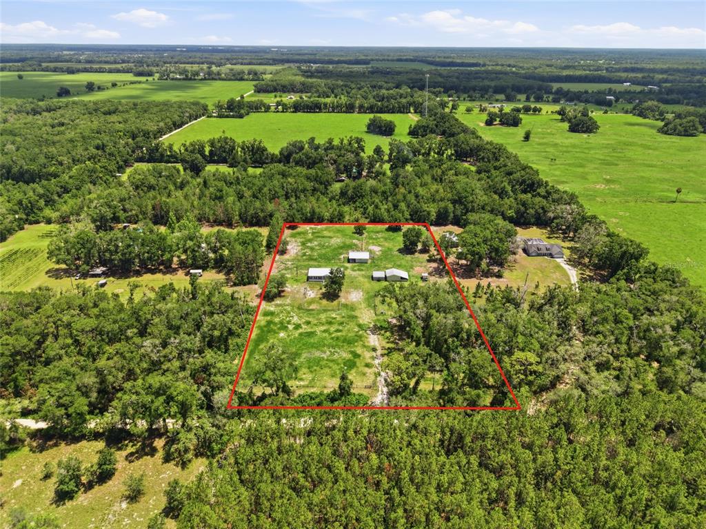 4889 Southwest 35th Trail Bell, FL 32619 - Photo 44 of 45