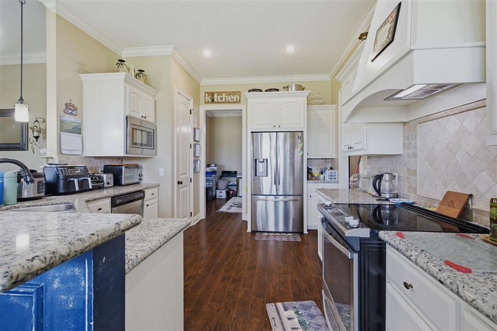 4832 Wes Berry Road Dequincy, LA 70633 - Photo 8 of 21