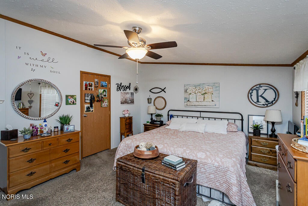 27484 Oregon Road, Unit 86 Perrysburg, OH 43551 - Photo 28 of 33 175A0687