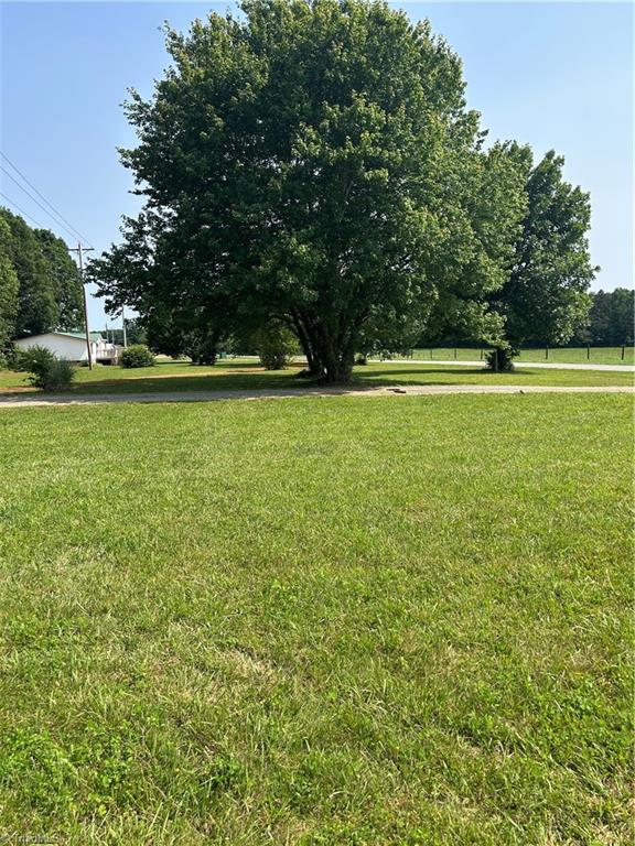 2531 Howards Bridge Road Union Grove, NC 28689 - Photo 4 of 20