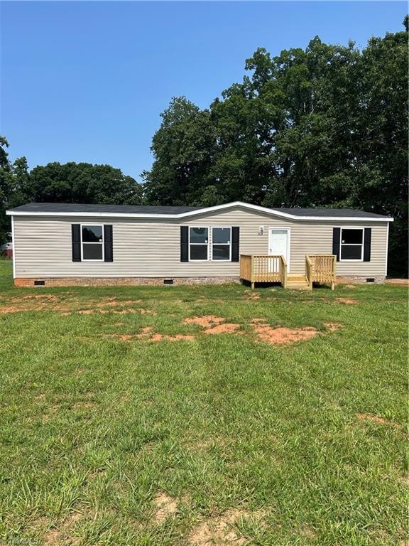 2531 Howards Bridge Road Union Grove, NC 28689 - Photo 5 of 20