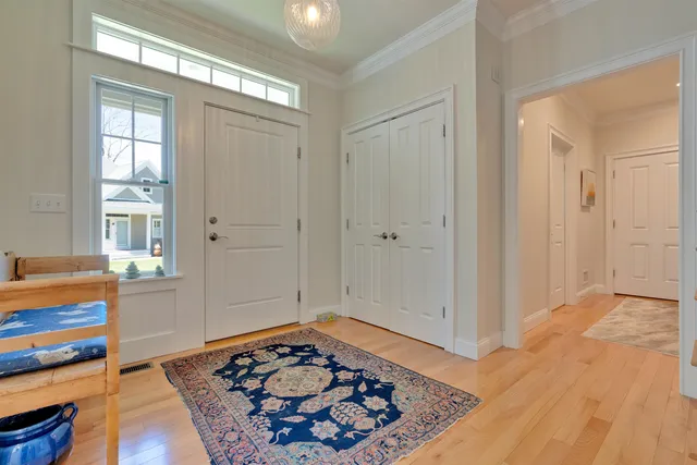 $4,200 | 100 Shepard's Cove Road, Unit B2, Kittery, ME 03904