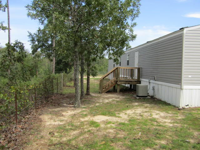 4606 Dove Way Crestview, FL 32539 - Photo 17 of 21 Back Porch