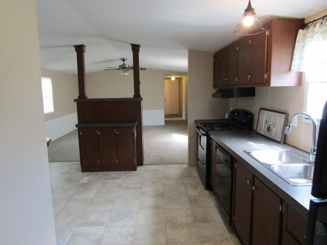 4606 Dove Way Crestview, FL 32539 - Photo 6 of 21 Kitchen