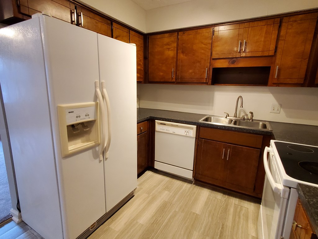 6317 Milgen Road Columbus, GA 31907 - Photo 11 of 29 Kitchen view 1