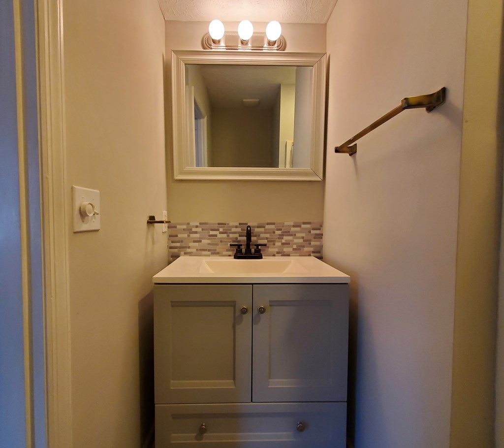 6317 Milgen Road Columbus, GA 31907 - Photo 21 of 29 Master Ensuite Vanity