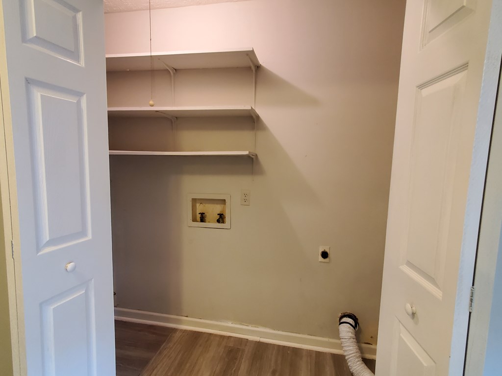 6317 Milgen Road Columbus, GA 31907 - Photo 8 of 29 Laundry Area view 3