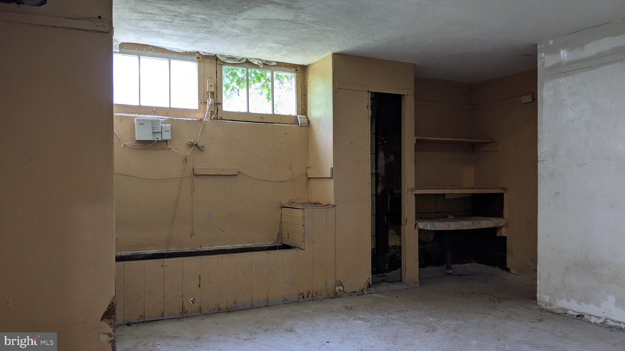 3162 Colorado Road Camden, NJ 08104 - Photo 6 of 21