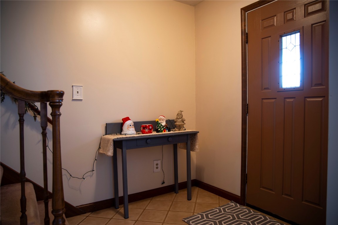 64 Coventry Road Endicott, NY 13760 - Photo 3 of 42 Gallery Image 3
