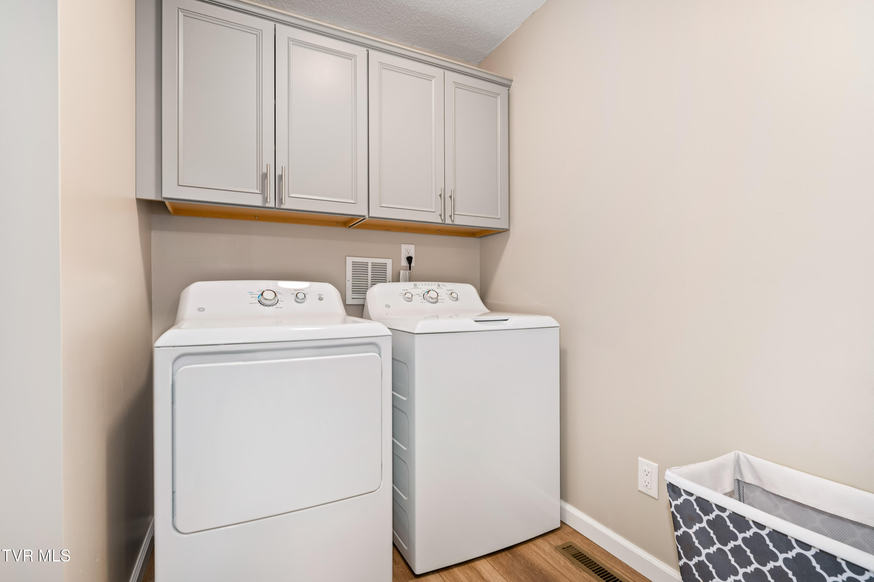 247 Price Road Elizabethton, TN 37643 - Photo 13 of 55 247 Price Road (44 of 59)
