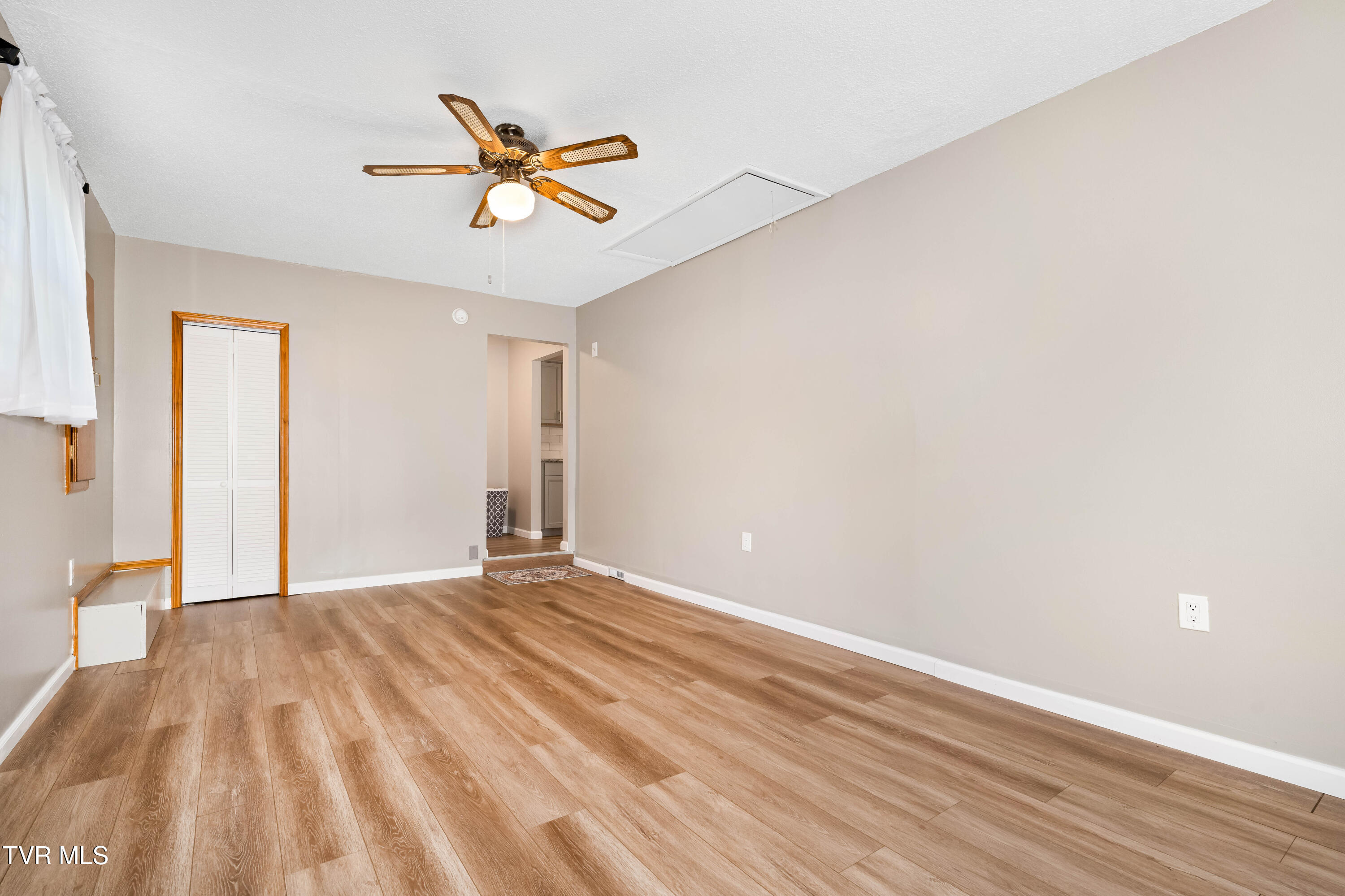 247 Price Road Elizabethton, TN 37643 - Photo 15 of 55 247 Price Road (46 of 59)