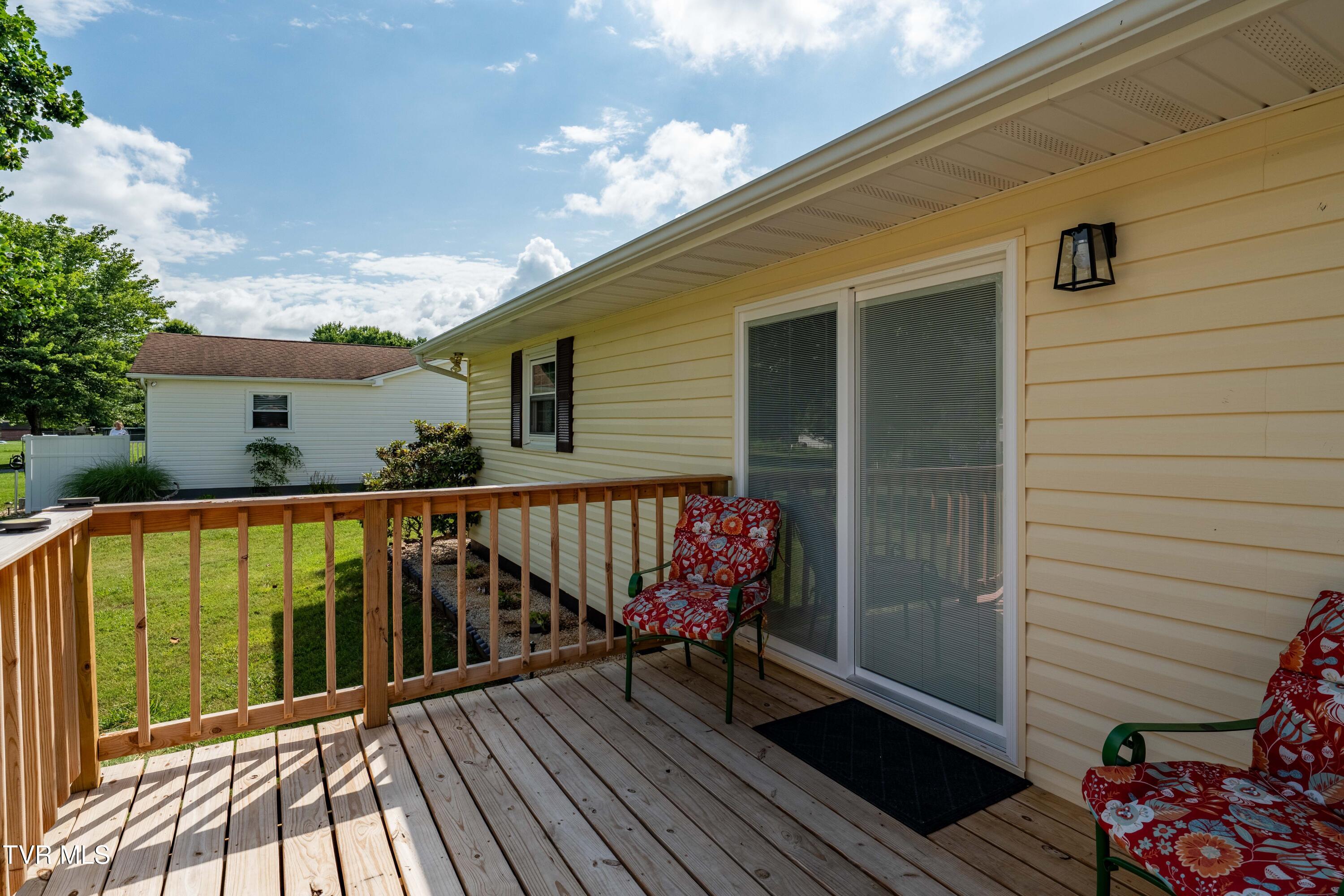 247 Price Road Elizabethton, TN 37643 - Photo 34 of 55 247 Price Road (12 of 59)