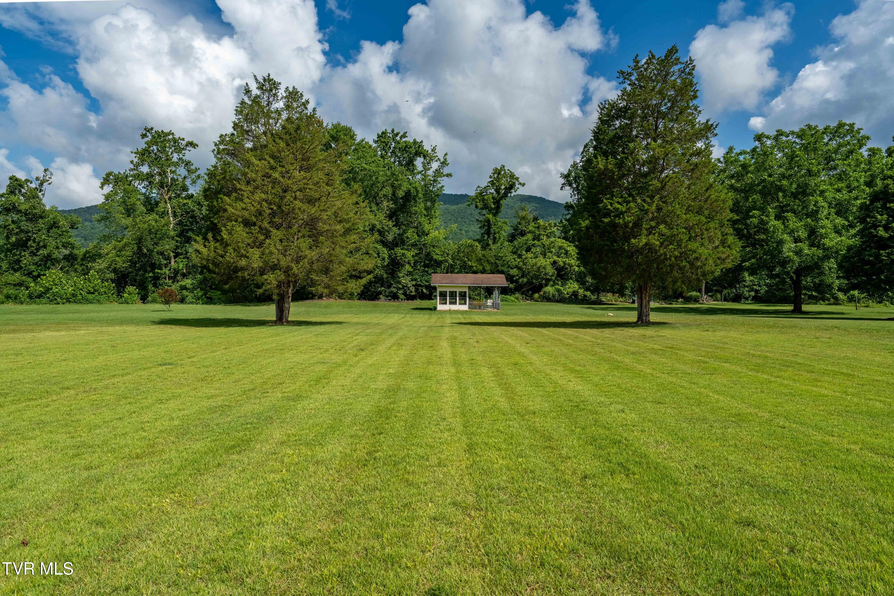 247 Price Road Elizabethton, TN 37643 - Photo 42 of 55 247 Price Road (20 of 59)