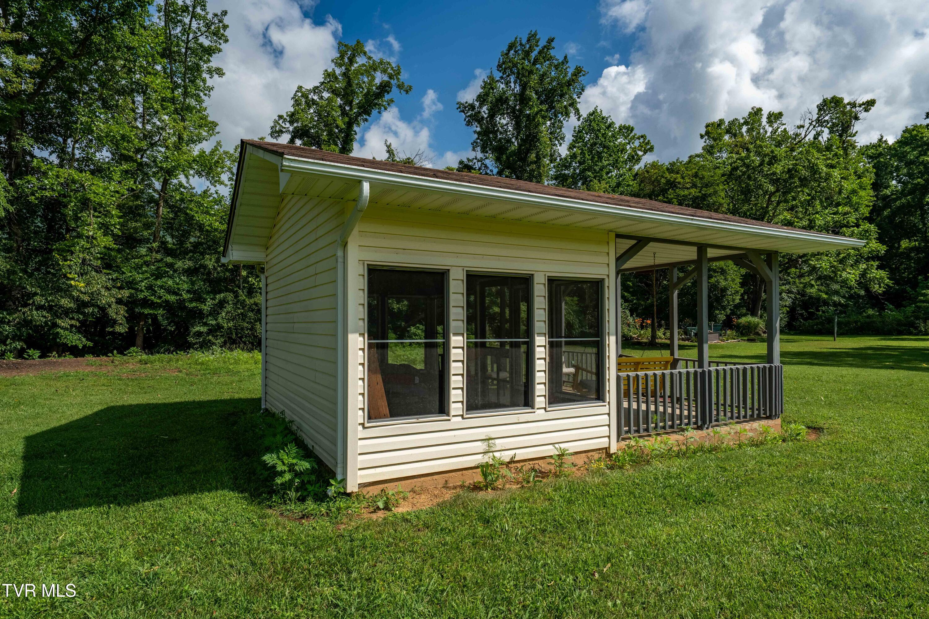 247 Price Road Elizabethton, TN 37643 - Photo 44 of 55 247 Price Road (22 of 59)