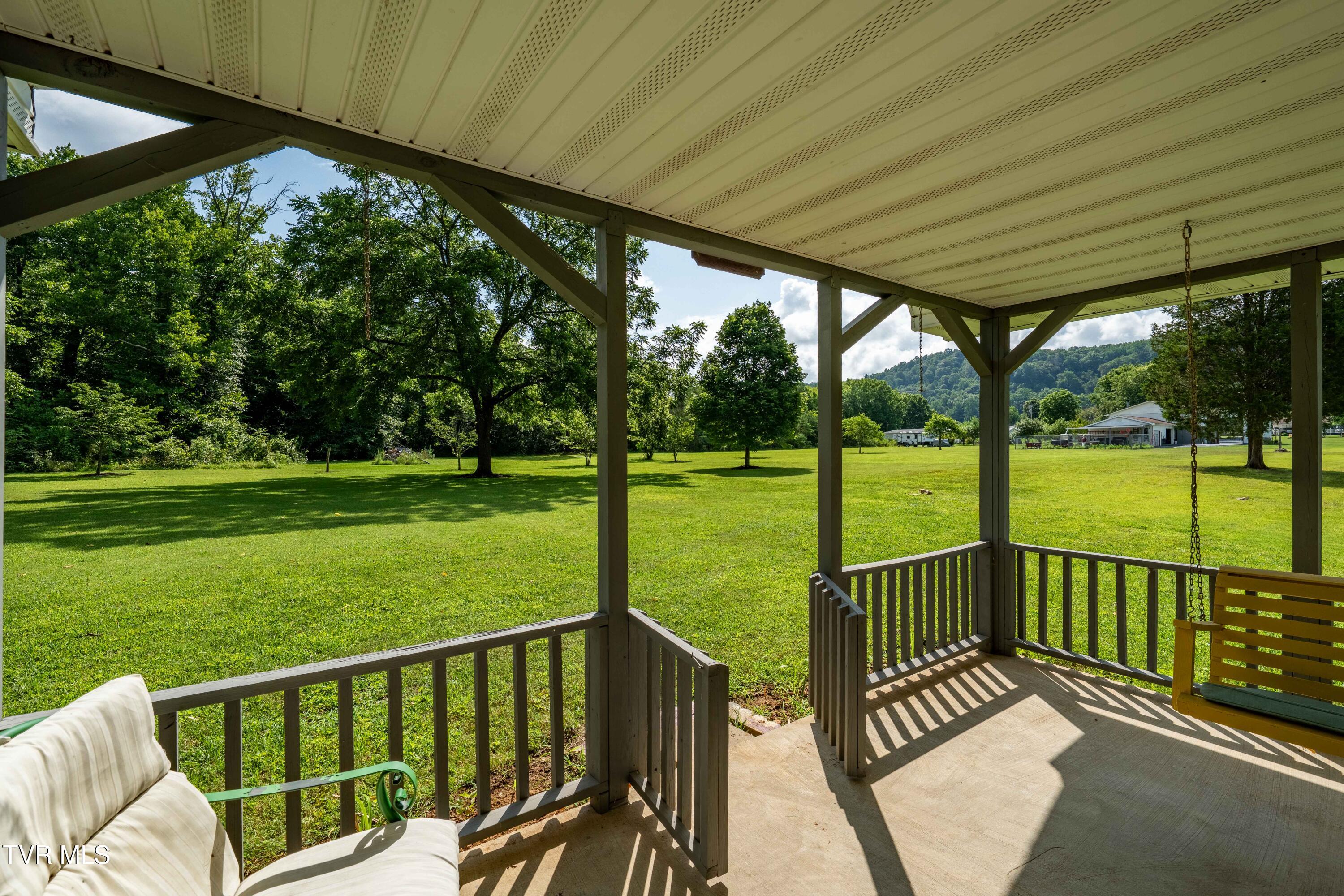 247 Price Road Elizabethton, TN 37643 - Photo 48 of 55 247 Price Road (26 of 59)