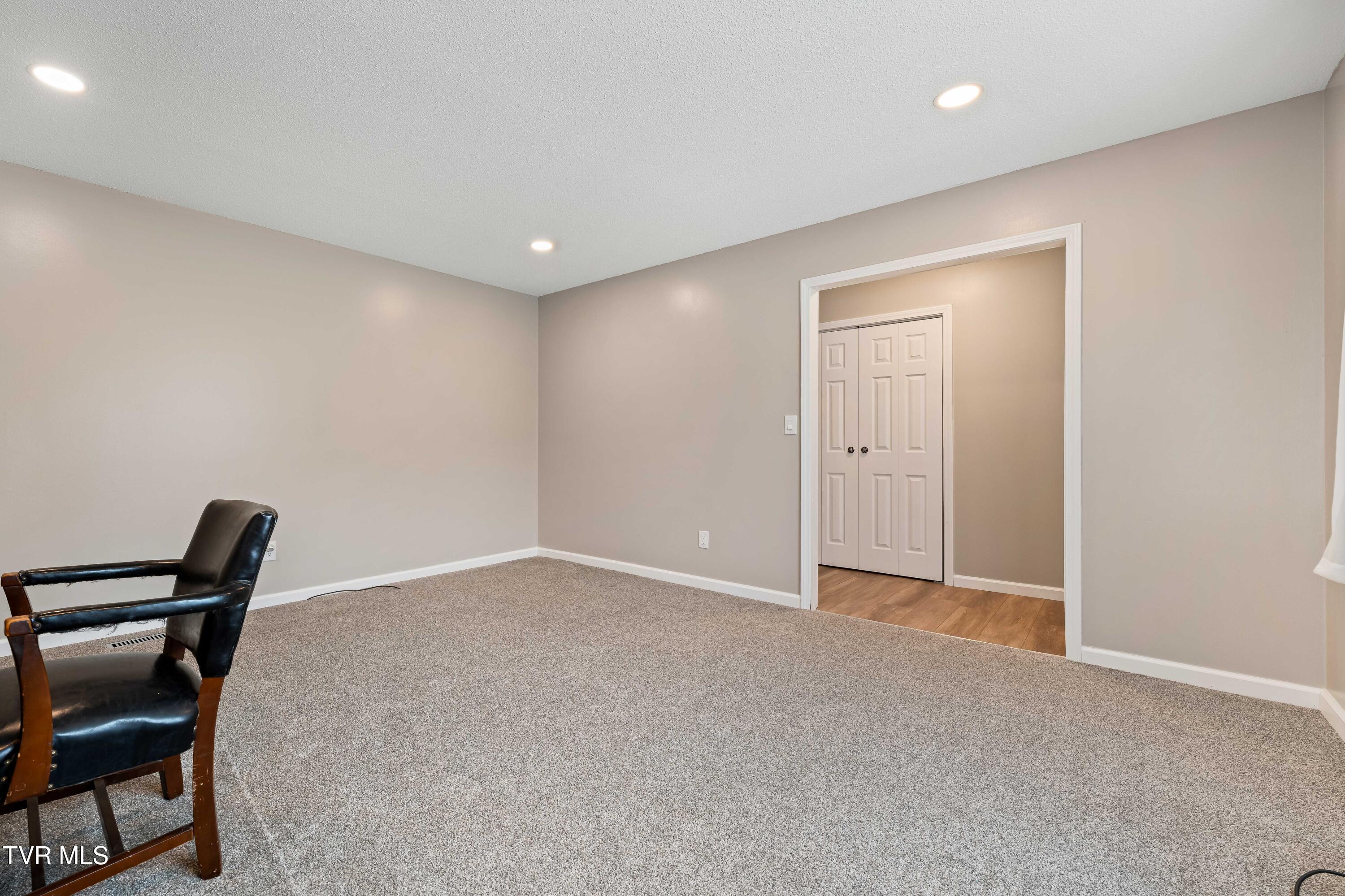 247 Price Road Elizabethton, TN 37643 - Photo 7 of 55 247 Price Road (38 of 59)