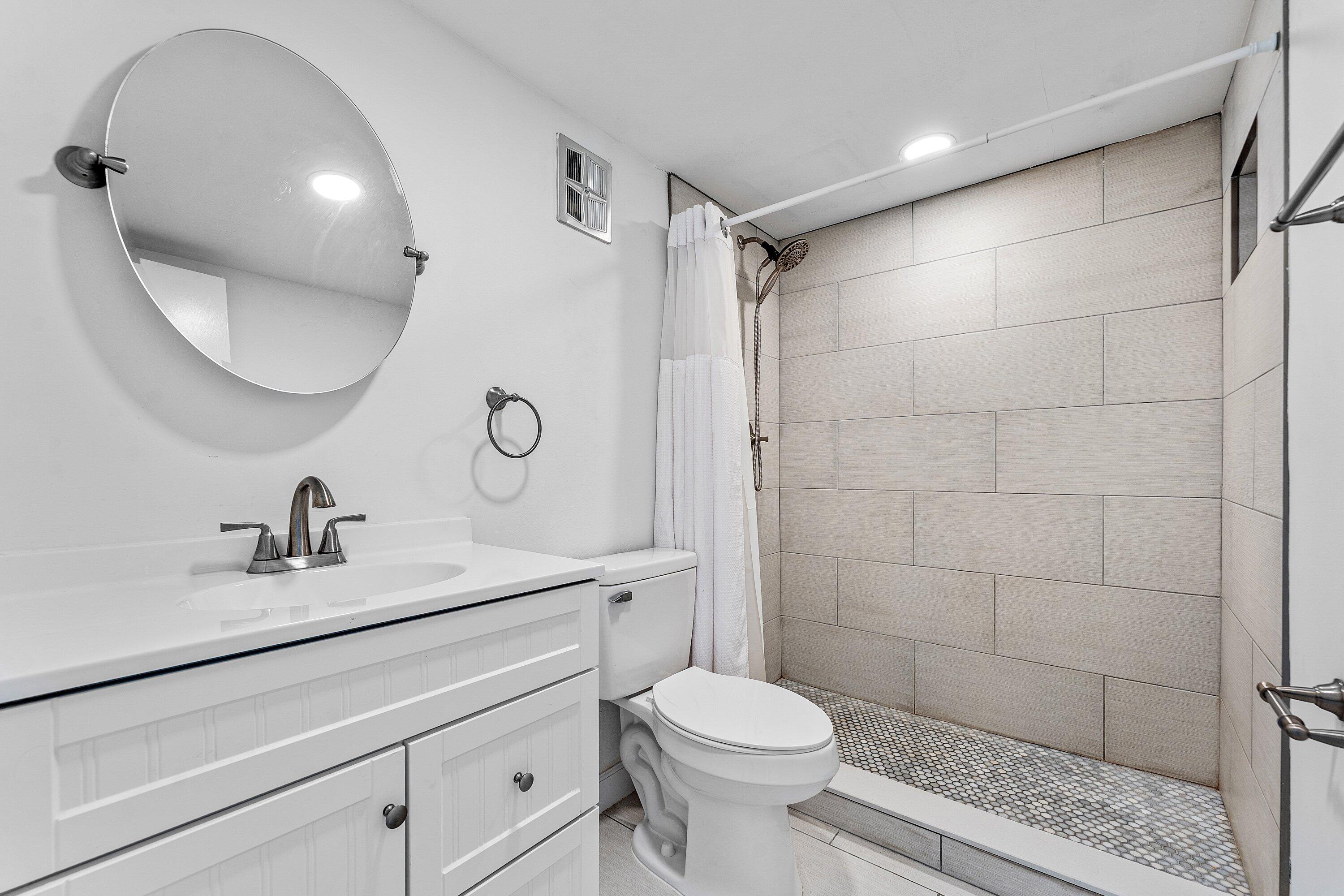 340 Northwest 19th Street, Unit 2020 Boca Raton, FL 33432 - Photo 16 of 17 016-340Northwest19thStreet-2020-BocaRato
