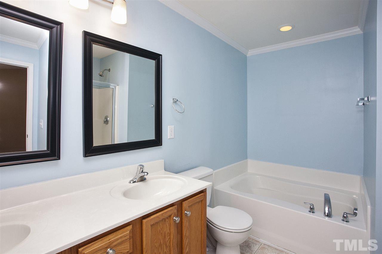 8241 Martello Lane Raleigh, NC 27613 - Photo 11 of 15