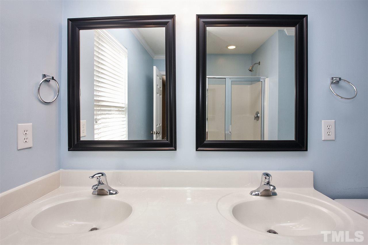 8241 Martello Lane Raleigh, NC 27613 - Photo 13 of 15