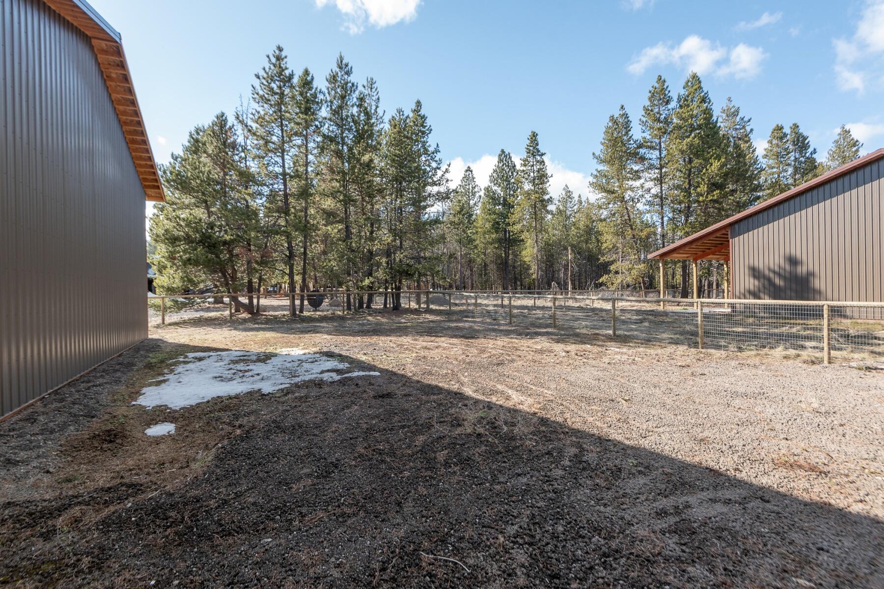 17138 Azusa Road Bend, OR 97707 - Photo 5 of 11 batch_05