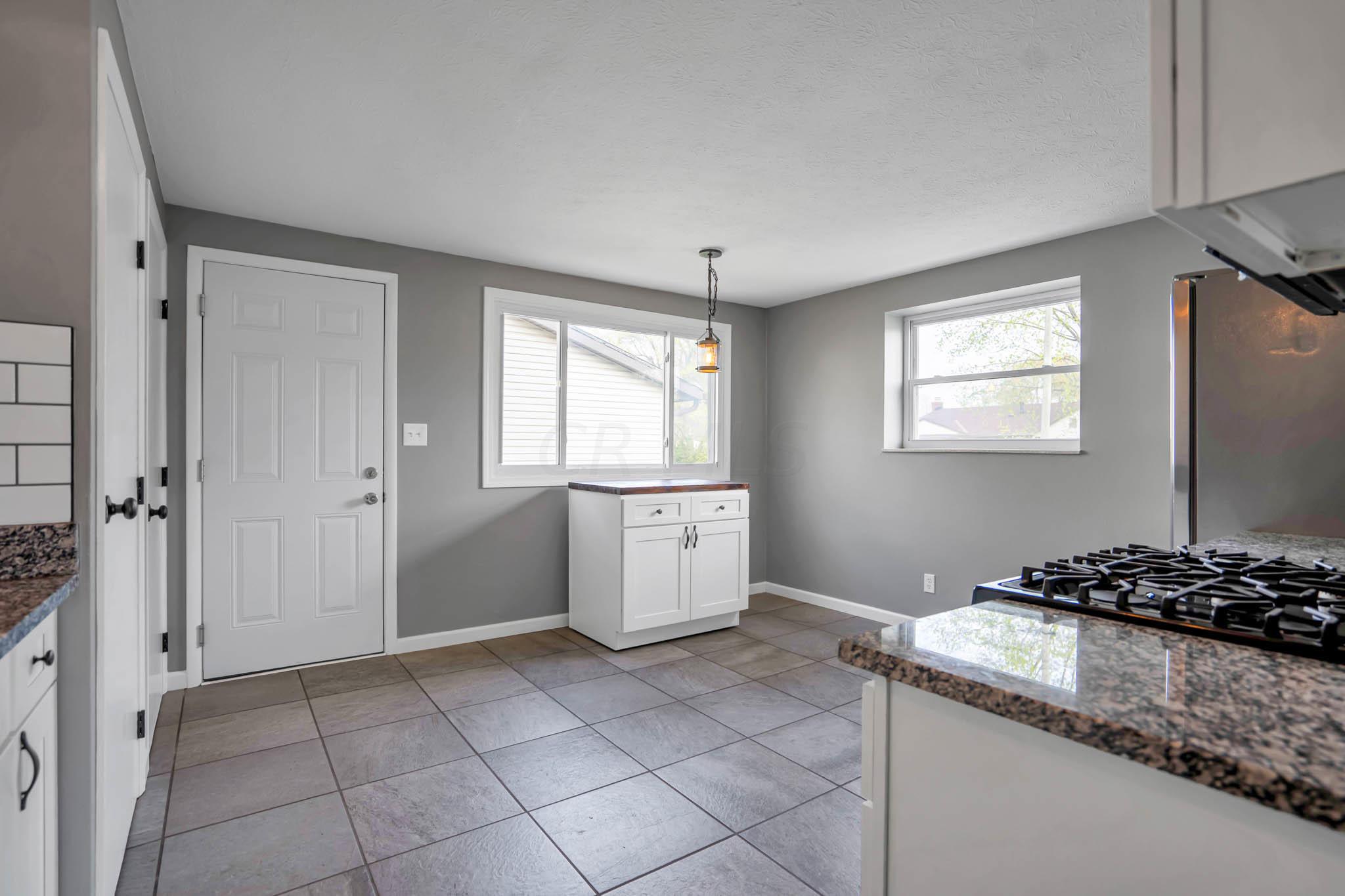3417 Penfield Road Columbus, OH 43227 - Photo 6 of 25 Gallery Image 6