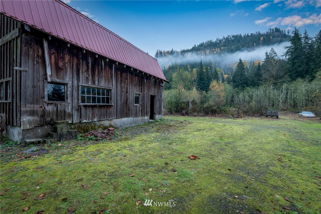6130 North Fork Road Deming, WA 98244 - Photo 6 of 22 a view of a back yard of the house
