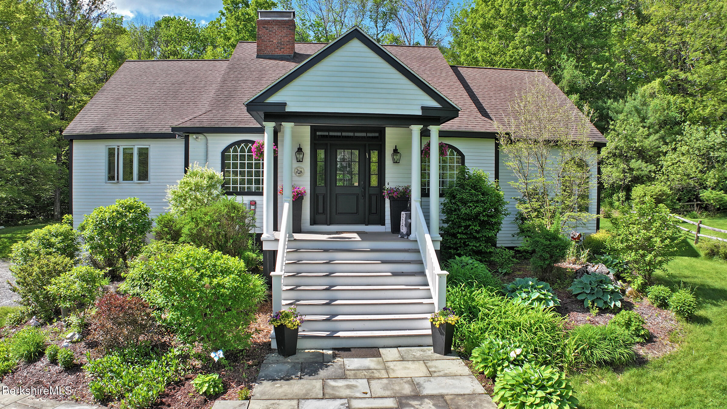 475 Rossiter Road Richmond, MA 01254 - Photo 7 of 62 Front door