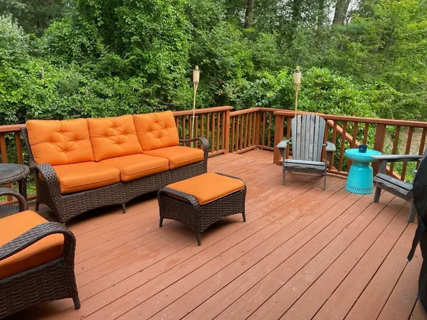 $540,000 | 30 Duxbury Drive, Holden, MA 01520