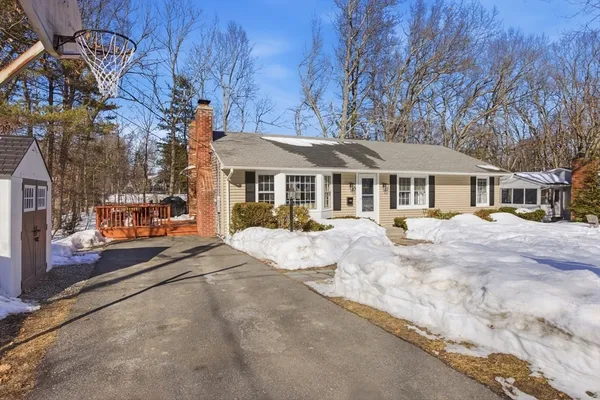$540,000 | 30 Duxbury Drive, Holden, MA 01520